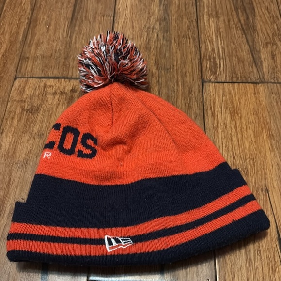Denver Broncos 🐴 New Era Beanie NFL Football One Size - Picture 3 of 5